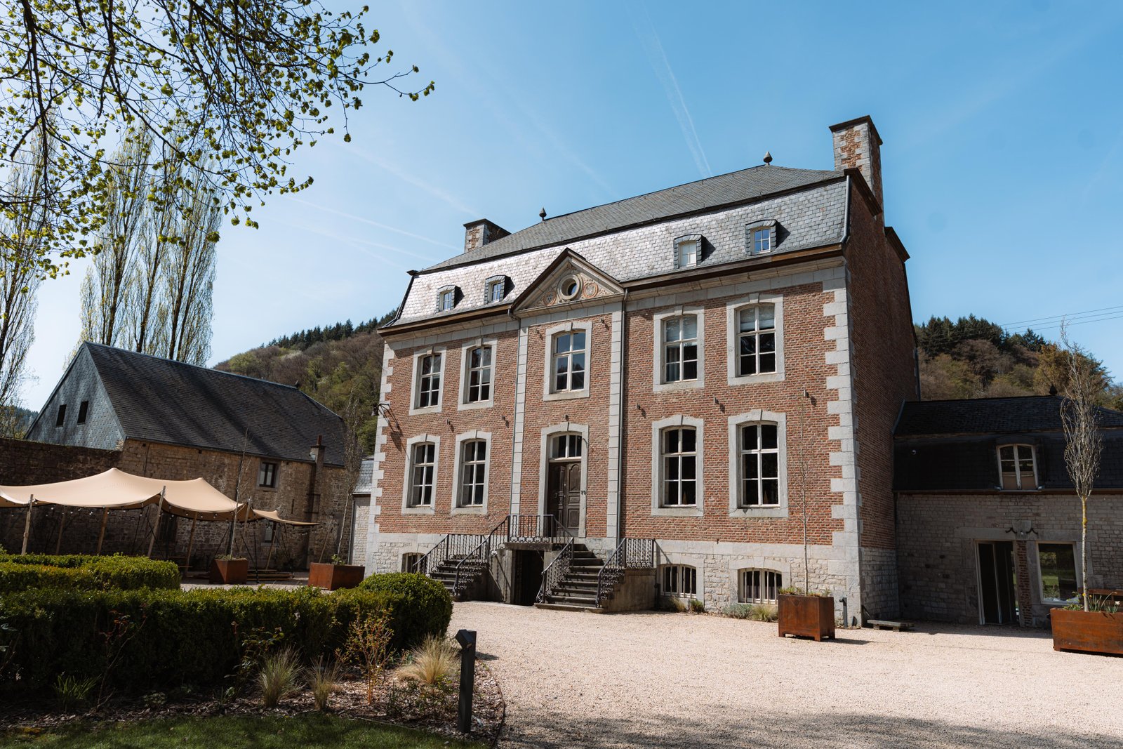 Façade du Château de Chanxhe de jour